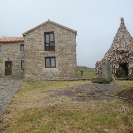 House 3 Bedrooms 3473 Мушия Екстериор снимка